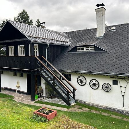 Penzion Pod Zeleznym Vrchem Chřibská Екстериор снимка